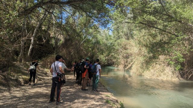 La CHS formaliza el contrato del programa de educación ambiental 'Aula Ambiental del Segura'