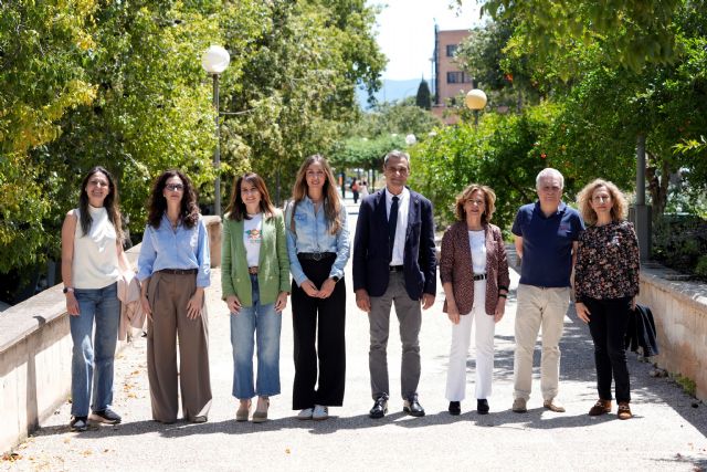 La Universidad de Murcia patenta un método para eliminar nanoplásticos del agua de forma eficiente y sostenible