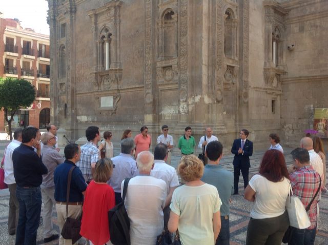 Turismo anima al personal sanitario a organizar congresos en Murcia