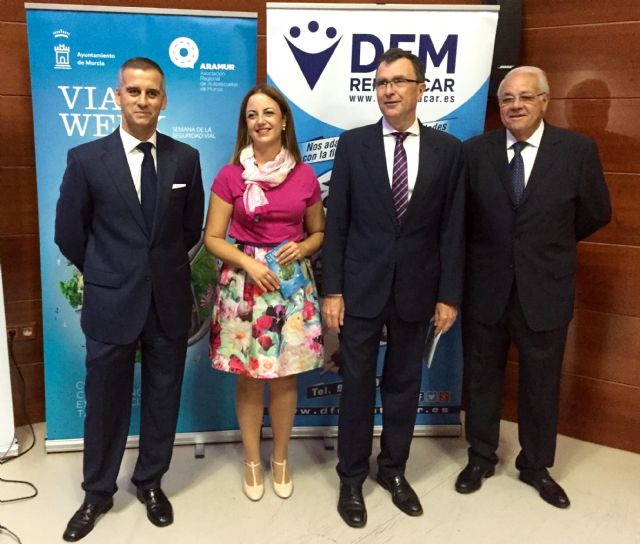 La seguridad vial en los desplazamientos al trabajo centra el ciclo de conferencias de la Vial Week