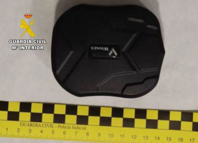 La Guardia Civil detiene a individuo por monitorizar coches de alta gama instalando dispositivos GPS para robarlos