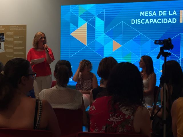 Las entidades de discapacidad y Derechos Sociales trabajan de la mano para hacer de Murcia una ciudad 100% accesible