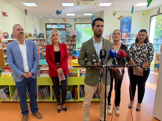 La Biblioteca Regional incorpora a los ilustradores a su programa de actividades en los municipios