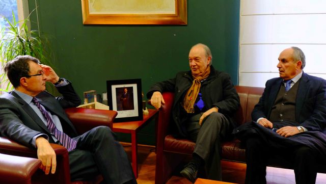 La Fundación Jesús Abandonado presenta al alcalde de Murcia, José Ballesta, el avance de los datos de 2016