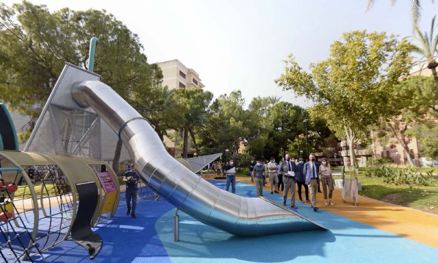 Los jardines del Oeste, el eje peatonal de 70.000 m2 que se abre a las familias murcianas en el corazón de la ciudad