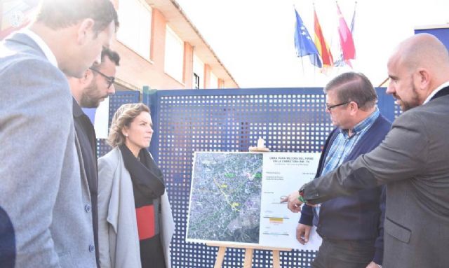 Martínez-Cachá: 'Mejorar la vida de los vecinos es mejorar las infraestructuras y el Gobierno de López Miras está totalmente comprometido con las pedanías'