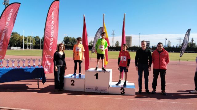 El Cross Municipal Escolar de Murcia reúne a más de 1.700 estudiantes de 86 centros educativos