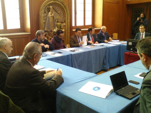 Ahora Murcia: 'El PP lanza una cortina de humo sobre el relevo en la cúpula de Emuasa'