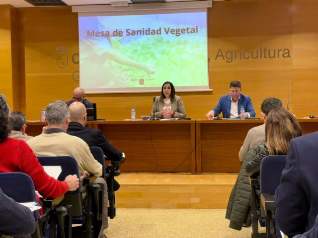 La Comunidad y el sector agrario crean un protocolo para anticiparse en el control fitosanitario de los cultivos