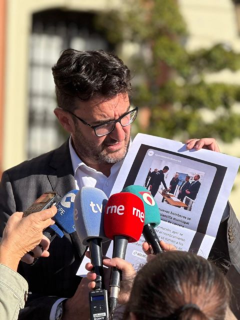 Ginés Ruiz: “No nos podemos permitir dejar en la incertidumbre a quienes arriesgan su vida para salvar la nuestra”