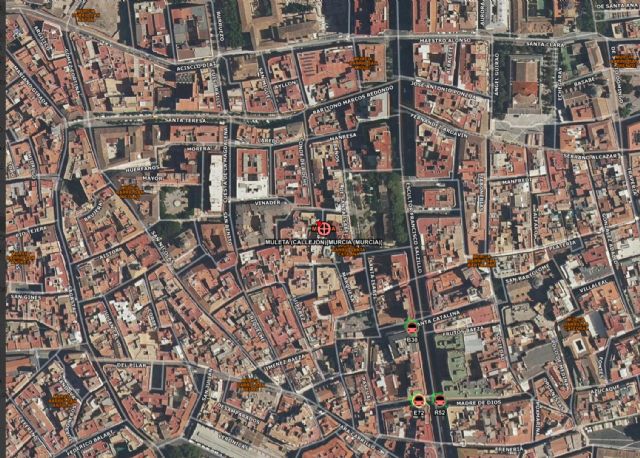 Bomberos han sofocado el incendio en un restaurante de Murcia			