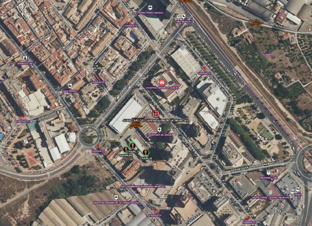 Bomberos del Ayuntamiento de Murcia apagan incendio en una vivienda en Murcia