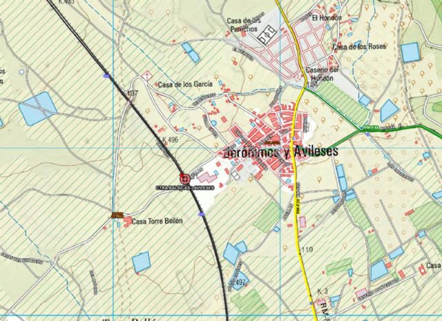 Rescatan a los ocupantes de un vehículo atrapado bajo un puente a causa de la lluvia