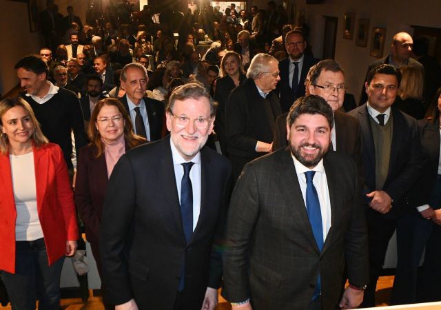 López Miras destaca 'el firme compromiso de Mariano Rajoy con la Región de Murcia' y 'su voluntad de acuerdo' en sus a&ntilde;os como presidente