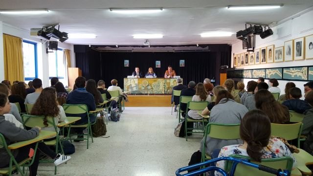 El IES Floridablanca de Murcia homenajea a Cervantes en su VI Semana de las Letras y las Ciencias Sociales