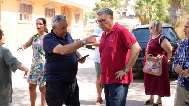 El PSOE advierte sobre el grave riesgo de incendio por el abandono de solares municipales en plena temporada de verano