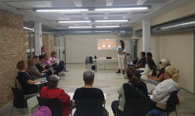 Cerca de 150 personas inscritas en los grupos de Bienestar Emocional del Ayuntamiento de Murcia
