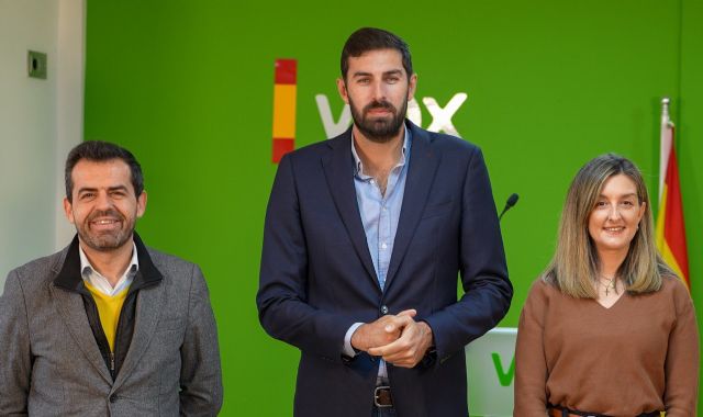 VOX planta cara al PP y al PSOE y exige frenar las ZBE: “Basta ya de castigar a los vecinos y a los autónomos”