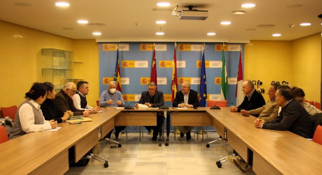 La CHS analiza con comunidades de regantes del Guadalentín la situación de la desalación y la planificación hidrológica