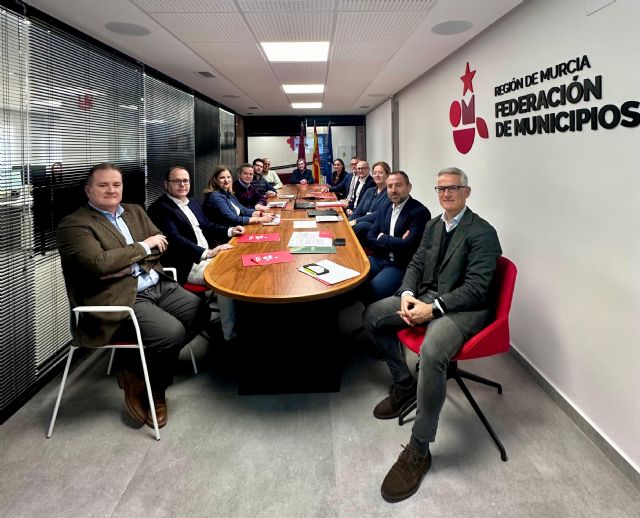 La Comunidad y la Federación de Municipios constituyen la comisión interinstitucional en un proyecto europeo de movilidad sostenible