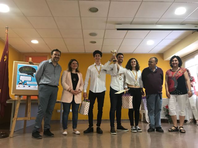 El IES Floridablanca de Murcia resulta ganador del I Torneo de Debate en Inglés para alumnos de Secundaria y Bachillerato