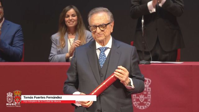 Tomás Fuertes, nombrado Hijo Adoptivo de la ciudad de Murcia