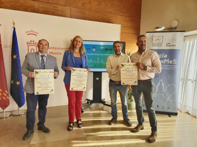 El Ayuntamiento de Murcia organiza un taller gratuito de avistamiento de aves para las familias en Floridablanca