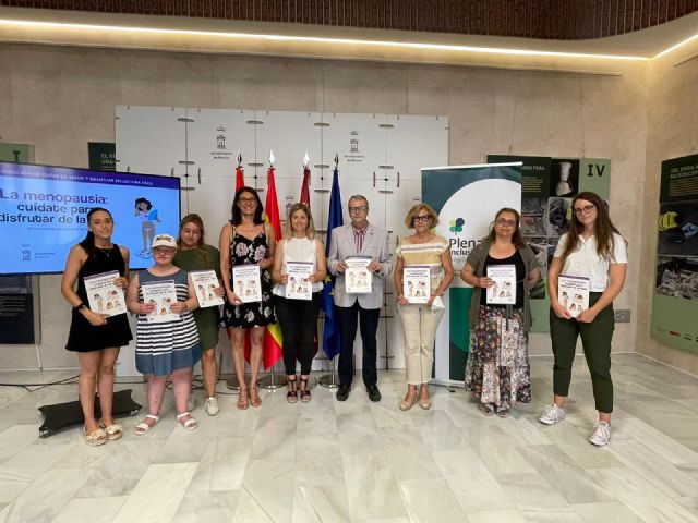 'Cuídate para disfrutar de la vida', una guía accesible y en lectura fácil sobre menopausia y autocuidado de la mujer