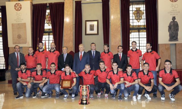 ElPozo Murcia FS brinda su sexta Supercopa de España a Murcia y sus murcianos