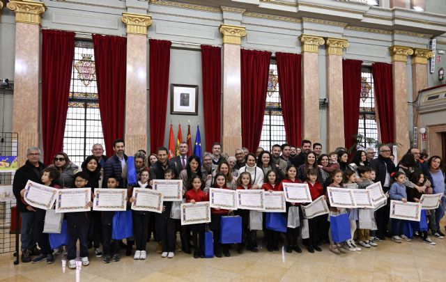 Cerca de 200 alumnos de primaria participan en el concurso 'Dibuja tu Belén'