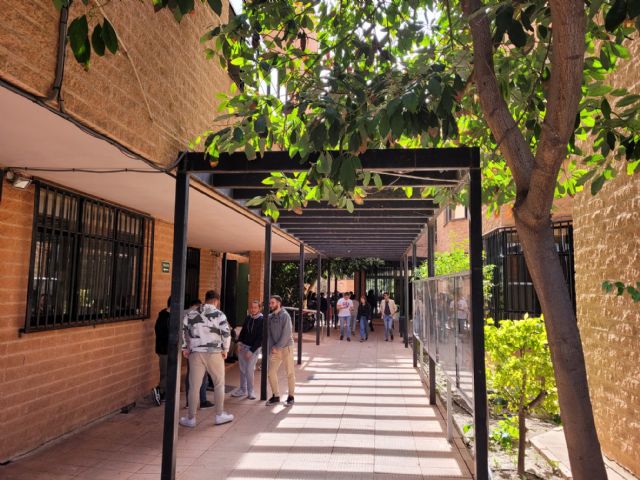 El ´Manuel Massotti Littel´ abre sus puertas a futuros estudiantes en su jornada de puertas abiertas