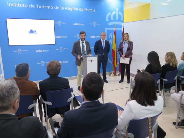 La Comunidad colabora con la Oficina de Congresos de Murcia para atraer más reuniones y eventos a la ciudad