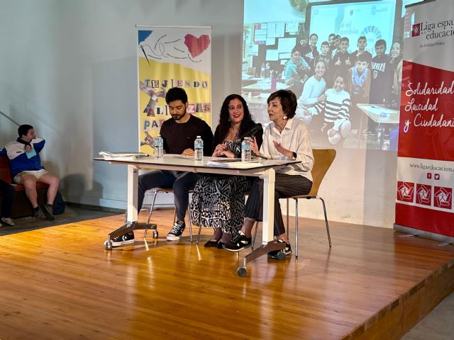 Cerca de 1500 estudiantes participan en el proyecto 'Tejiendo Alianzas' con talleres que refuerzan el compromiso con la educación en valores y la cooperación