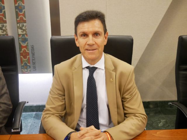 Cerón: 'El PSOE insiste en generar un alarmismo irresponsable con los incendios, ahora para tapar la condena de la Justicia al hermanísimo de Pedro Sánchez'