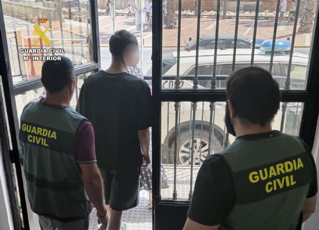 La Guardia Civil detiene al presunto agresor de un agente de la policía local de Cartagena que intervino fuera de servicio en una riña