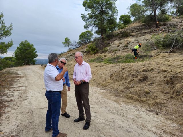 Los parques forestales de Murcia se ponen a punto con los trabajos de prevención de incendios
