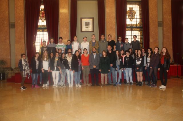 El Ayuntamiento de Murcia recibe a 35 alumnos franceses