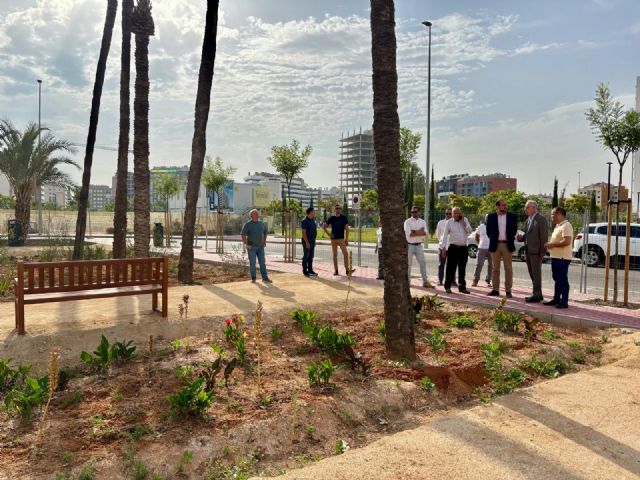 Churra y Juan de Borbón estrenan un parque con sistema pionero de drenaje sostenible y vegetación adaptada al clima mediterráneo