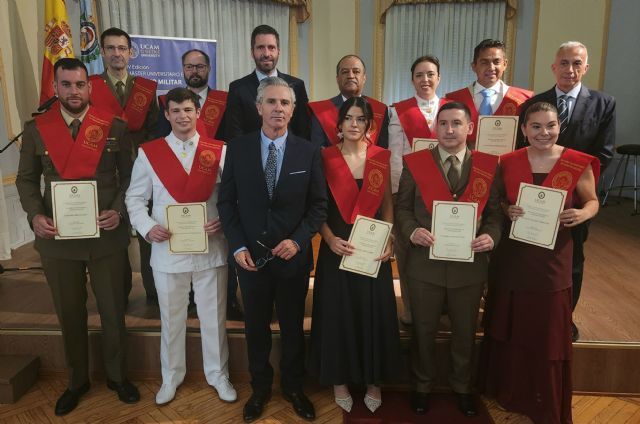 La UCAM gradúa a la 10&ordf; promoción del Máster Oficial en Derecho Militar