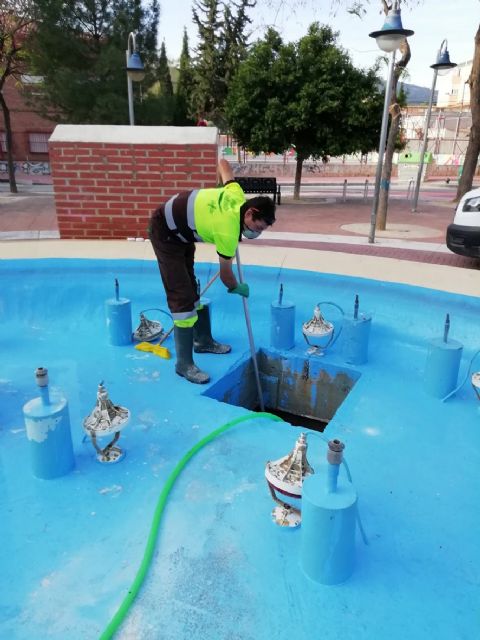 El Ayuntamiento de Murcia revitaliza las fuentes y lagos del municipio gracias al Plan Alberca