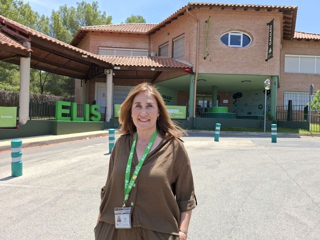La murciana Raquel Sánchez, elegida mejor profesora de colegio internacional del mundo