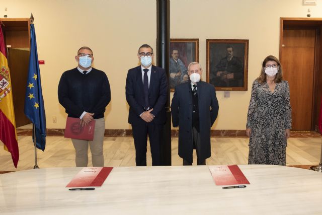 La Universidad de Murcia y la Real Academia de Bellas Artes Santa María de la Arrixaca firman un convenio de colaboración