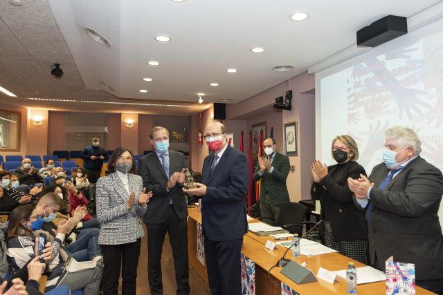 Fernando López Meseguer, premio Solidario Anónimo de la Universidad de Murcia y la Plataforma de Voluntariado