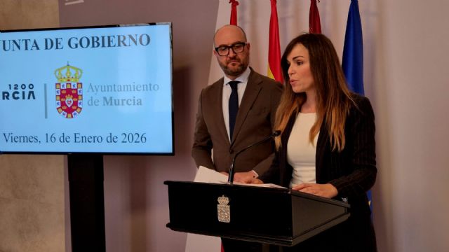 La Junta de Gobierno aprueba el nombramiento de 22 nuevos conductores del SEIS tras superar su formación especializada