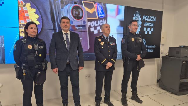 Murcia apuesta por una Policía Local más segura y transparente con nuevos dispositivos de grabación