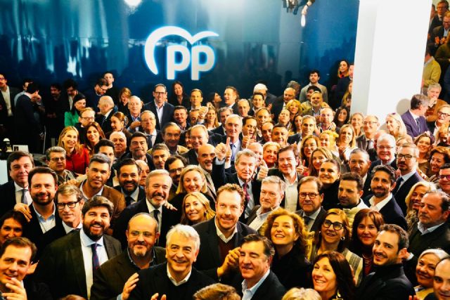 López Miras: 'La mayoría de los ciudadanos quiere estabilidad y gobiernos presididos por el Partido Popular'