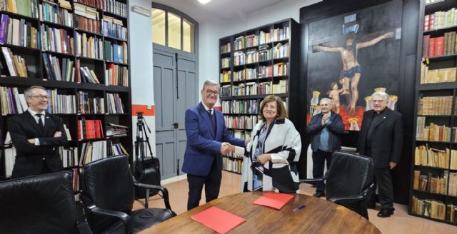 La Archicofradía de la Sangre y la UCAM exploran los sabores de la Semana Santa