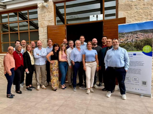 La Región de Murcia comparte su experiencia en reutilización y eficiencia hídrica en un encuentro europeo celebrado en Creta