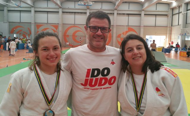 Vlada Kopnyayeva y Lucia Cabero, Campeonas en la Copa de España Junior de Valencia