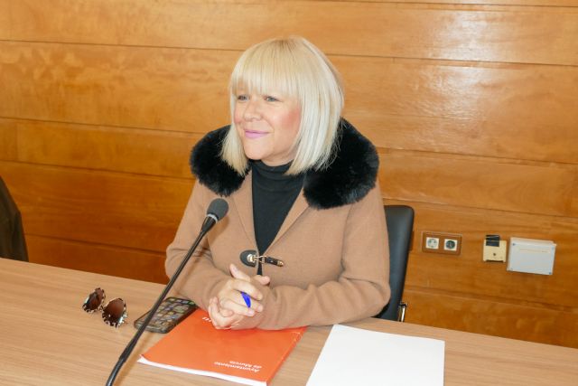 Tres usuarios de FAMDIF realizarán las prácticas profesionales en las bibliotecas municipales de El Raal, El Carmen y Río Segura